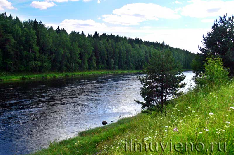 Базы отдыха и гостевые дома у реки в Карелии